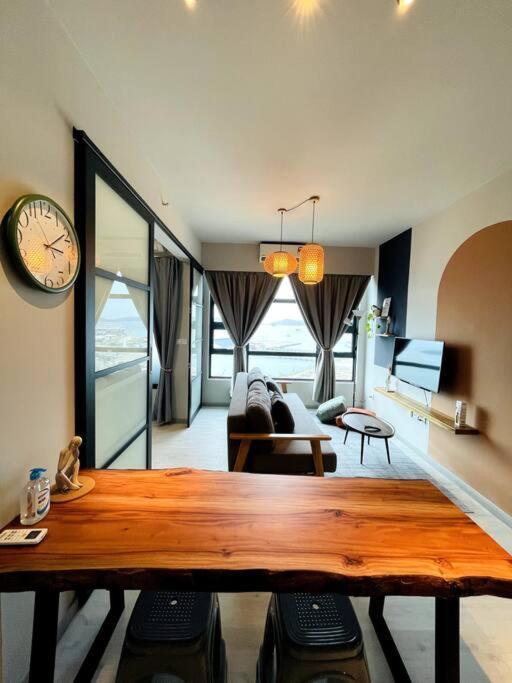 Jesselton Quay - Suite 1 By Staycation Suites Kk Kota Kinabalu Ngoại thất bức ảnh