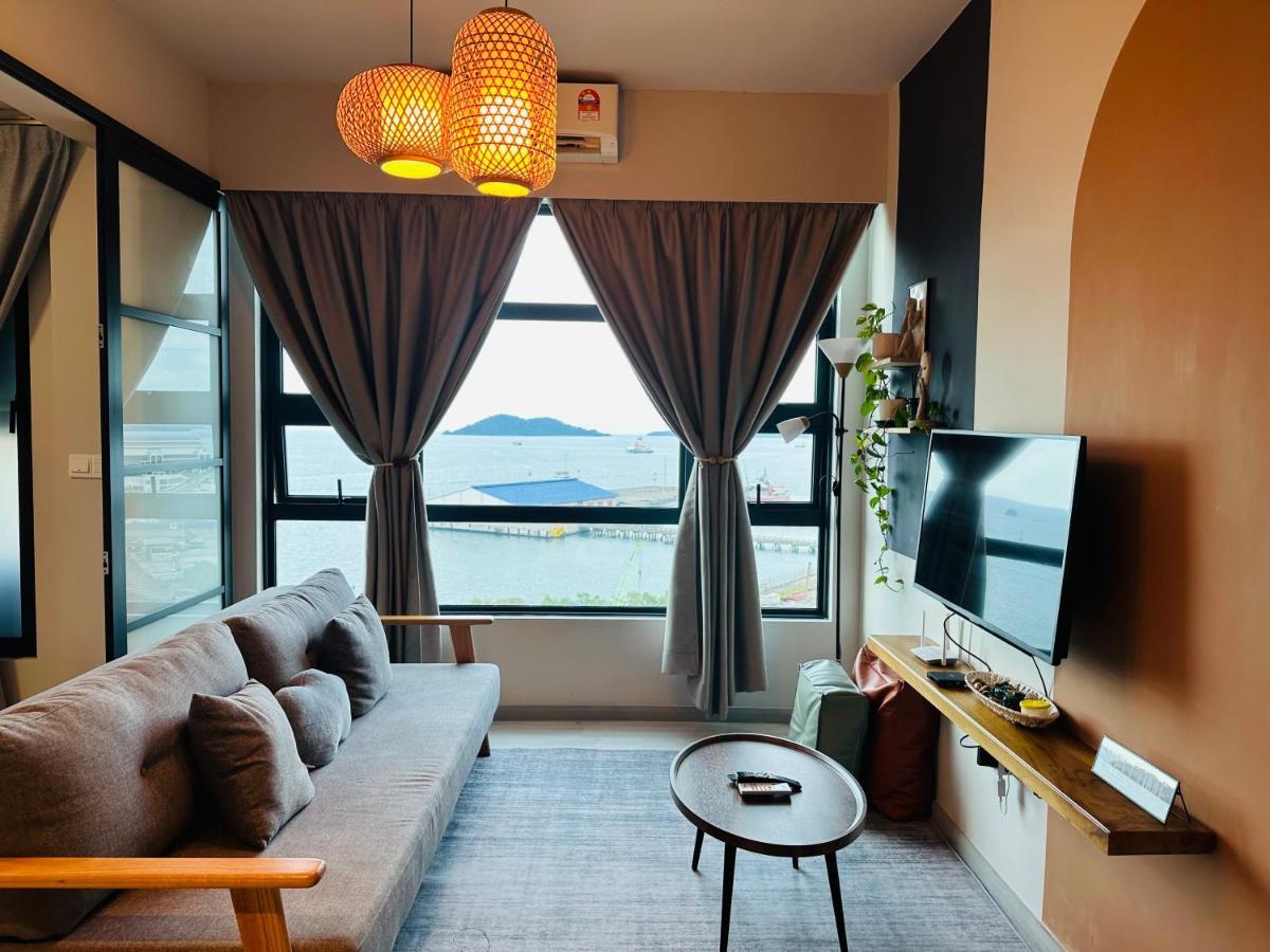 Jesselton Quay - Suite 1 By Staycation Suites Kk Kota Kinabalu Ngoại thất bức ảnh