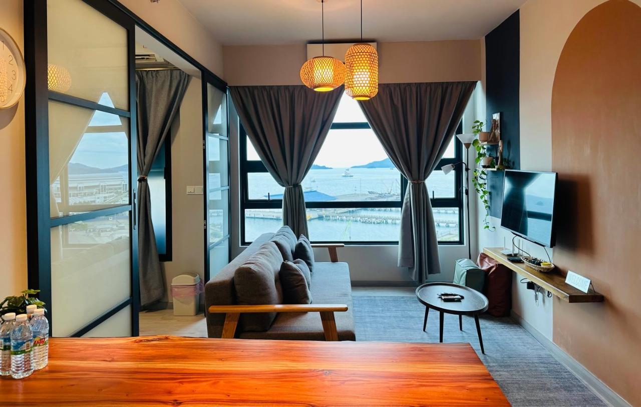 Jesselton Quay - Suite 1 By Staycation Suites Kk Kota Kinabalu Ngoại thất bức ảnh